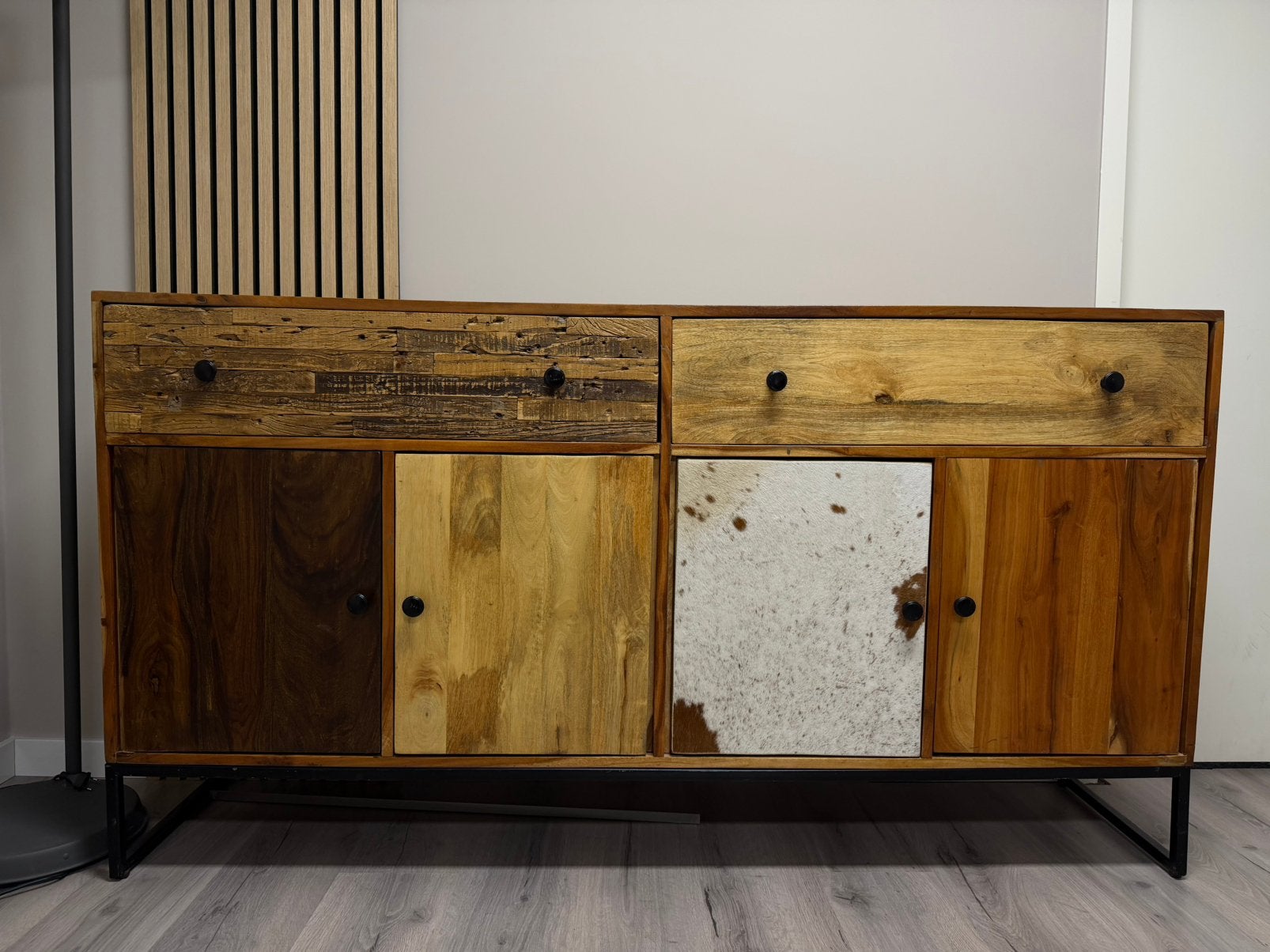 Dressoir, Ophalen, Zo goed als nieuw, 25 tot 50 cm, 150 tot 200 cm