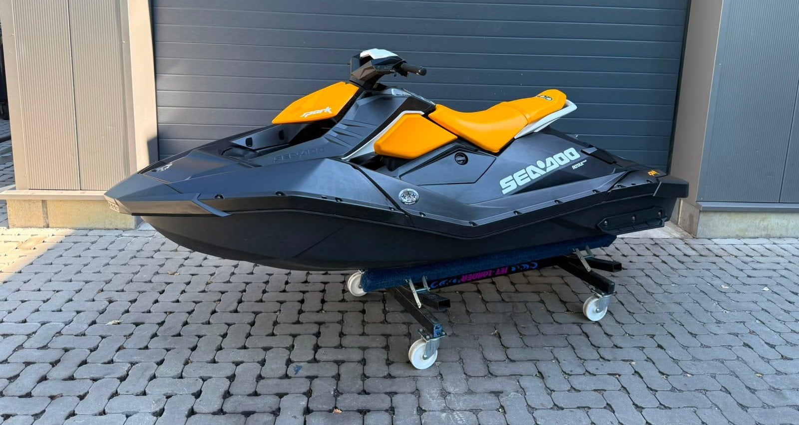 Seadoo Spark 2up  2019 met IBR/VTS incl trailer. zeer netjes, Watersport en Boten, Ophalen, Zo goed als nieuw, Waterski's