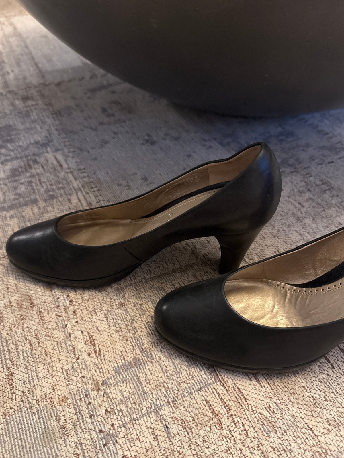 Zwarte Gabor pumps, maat 6,5 zo goed als nieuw, Ophalen of Verzenden, Zo goed als nieuw, Zwart, Pumps