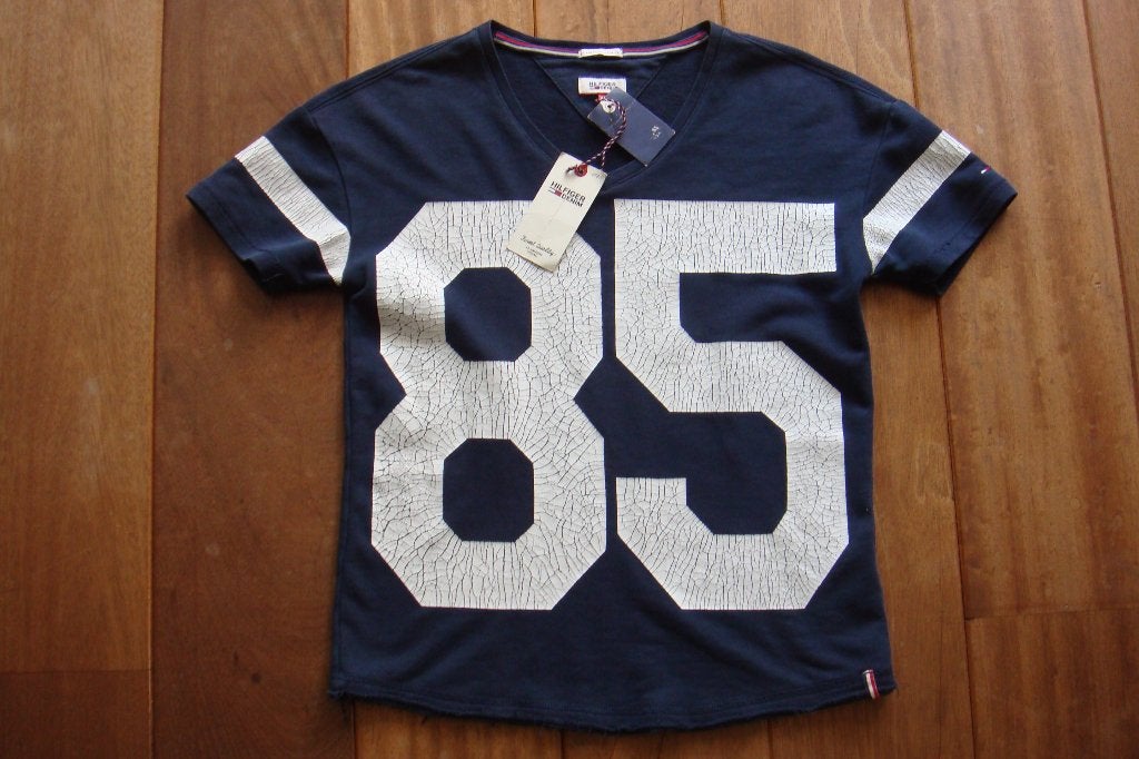 Tommy Hilfiger shirt maat XS NIEUW met kaartjes eraan €49,-, Blauw, Nieuw, Ophalen of Verzenden, Korte mouw