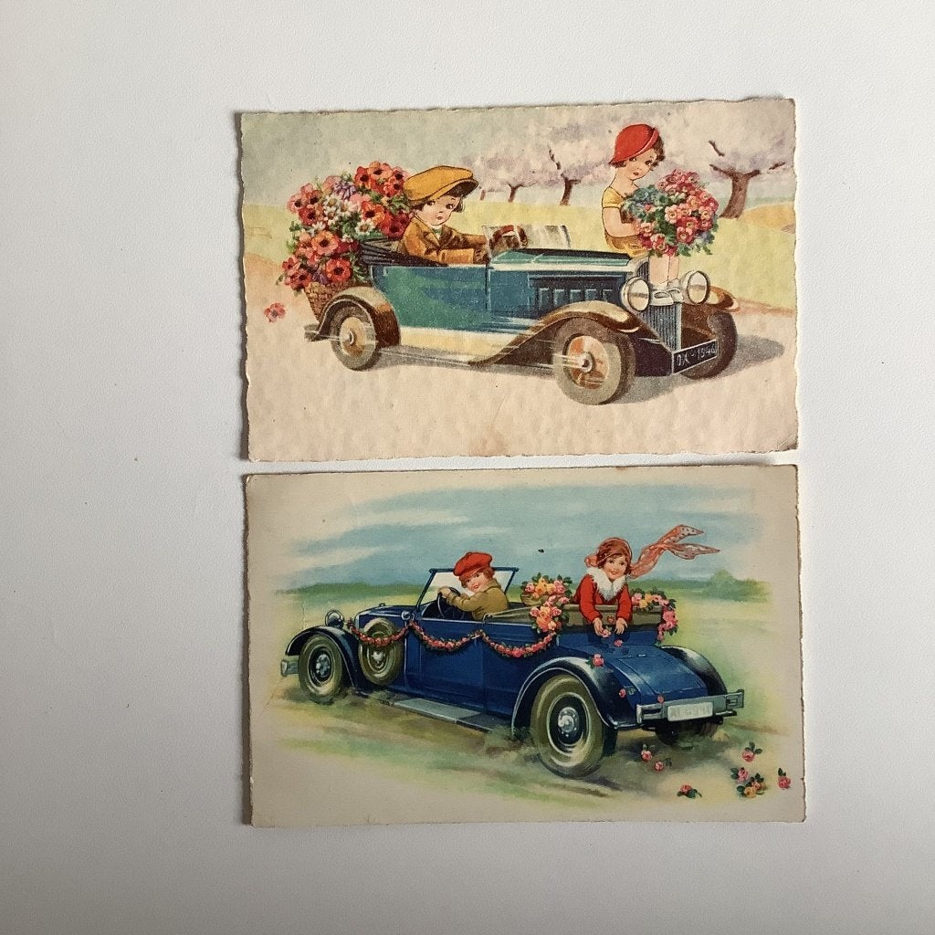 2 oude postkaarten auto kinderen, Ophalen of Verzenden, 1920 tot 1940, Gelopen, Kinderen