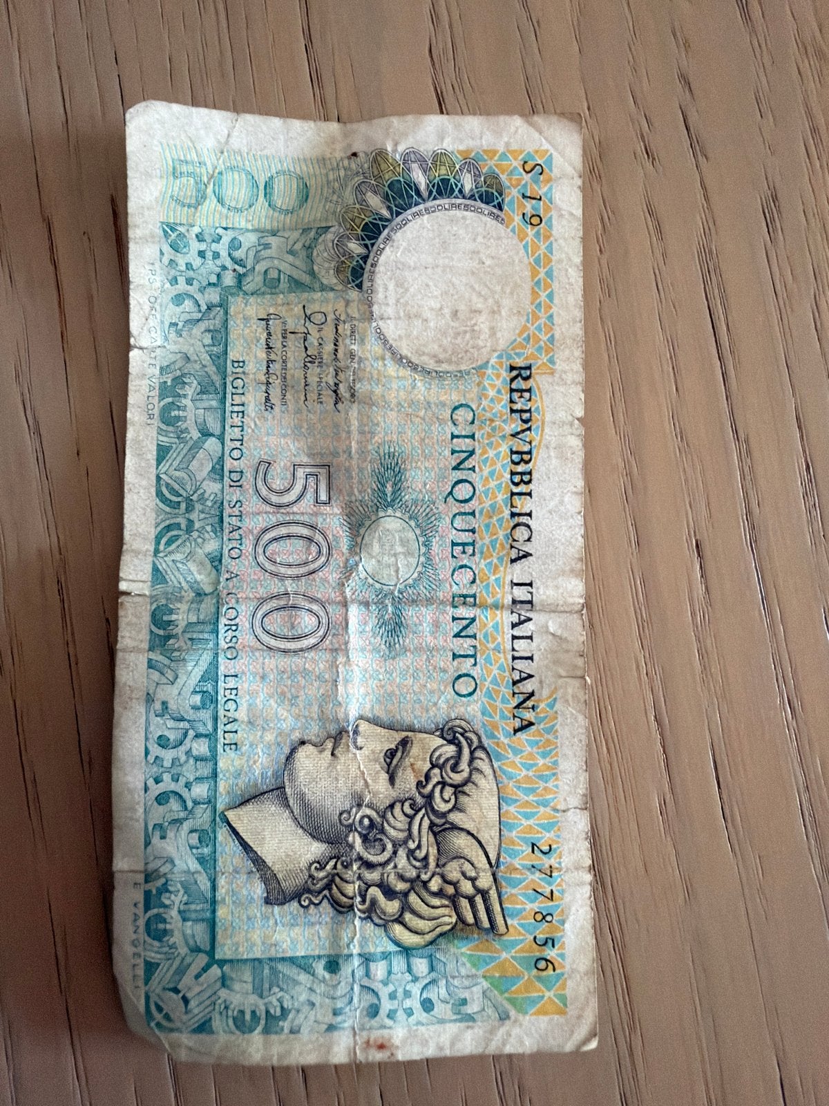 Oude Italiaanse 500 Lire biljet - Zeldzaam verzamelobject, Postzegels en Munten, Ophalen of Verzenden, Italië, Los biljet