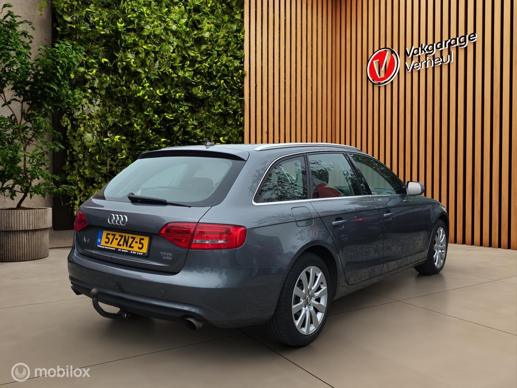 Audi A4 Avant 1.8 TFSI Pro Line Business Quattro 170Pk, Auto's, Audi, Euro 5, Gebruikt, Zwart, A4