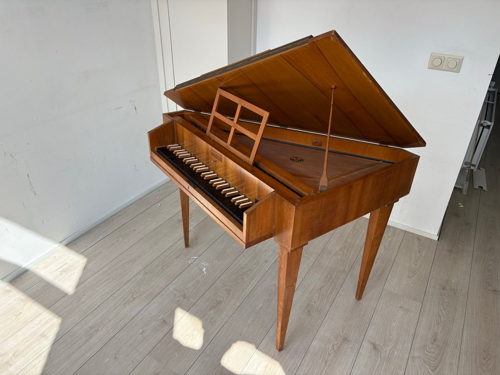 Sperrhake Passau spinet, Ophalen, Gebruikt, Bruin, Overige typen