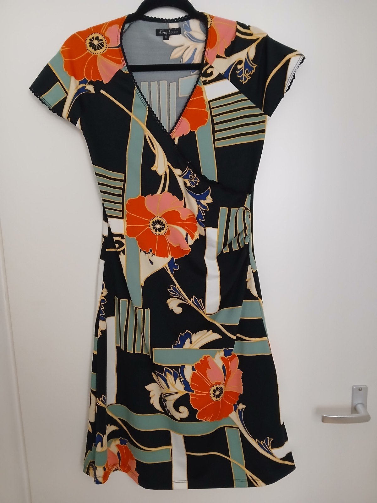 Maat S of 36 King Louie zomerjurk retro vintage, Meerkleurig, Ophalen of Verzenden, Zo goed als nieuw, Knielengte