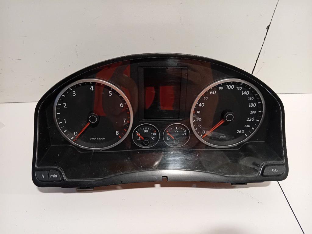 Cockpit Volkswagen Tiguan, Auto-onderdelen, Dashboard en Schakelaars, Volkswagen, Gebruikt, Herkomst onderdeel bekend, 12 maanden garantie