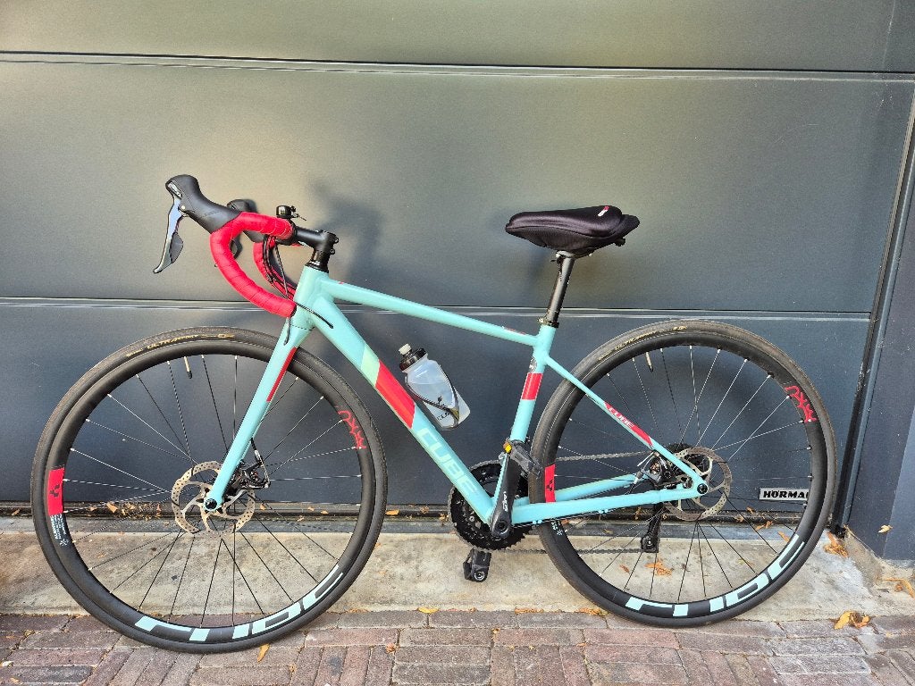 Racefiets dames Cube, Fietsen en Brommers, 28 inch, Aluminium, Minder dan 49 cm, Zo goed als nieuw