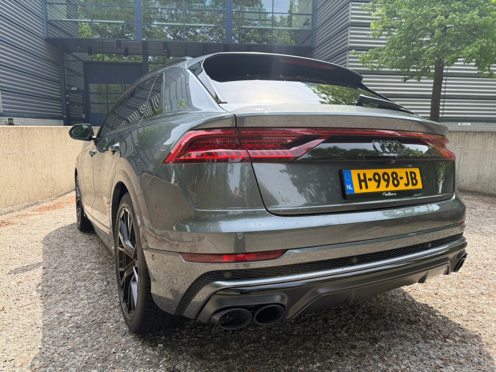 Audi Q8 50 TDI Quattro 286PK Tiptronic 2018 Grijs, Automaat, Parkeerassistent, Diesel, Particulier