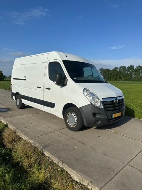 Opel Movano C 2.3 D 92KW Multicab 2014 - 240 volt omvormer, Auto's, Euro 5, 4 cilinders, 2500 kg, Origineel Nederlands