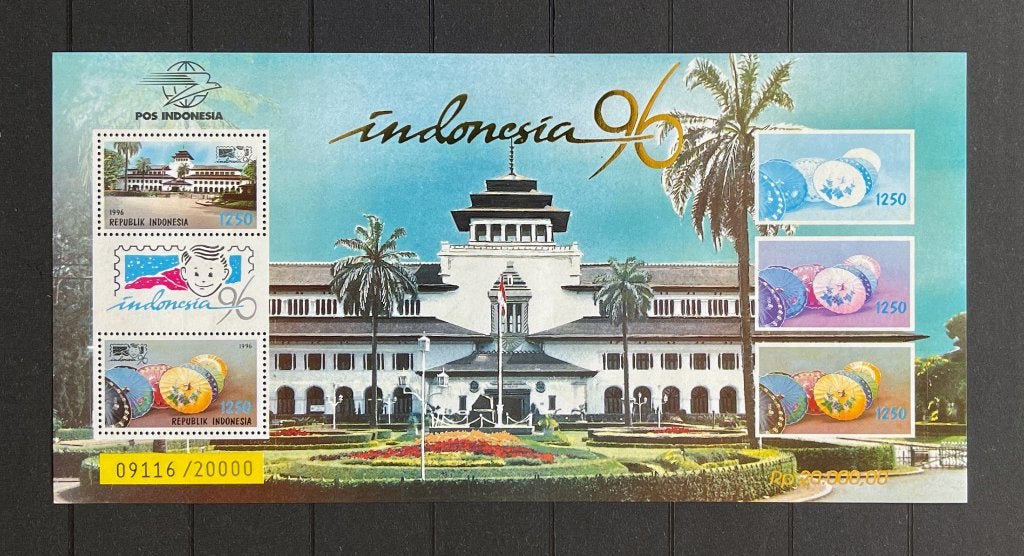 Indonesië Postfris 1996 Blok 107 Parasol Gebouw, Ophalen of Verzenden, Postfris, Zuidoost-Azië