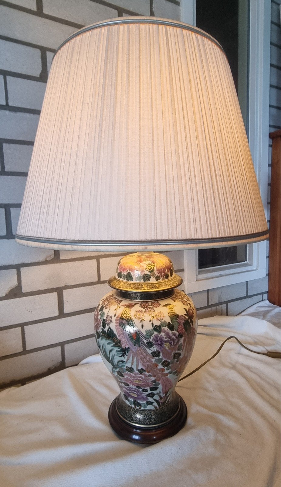 Chinese tafellamp, Ophalen