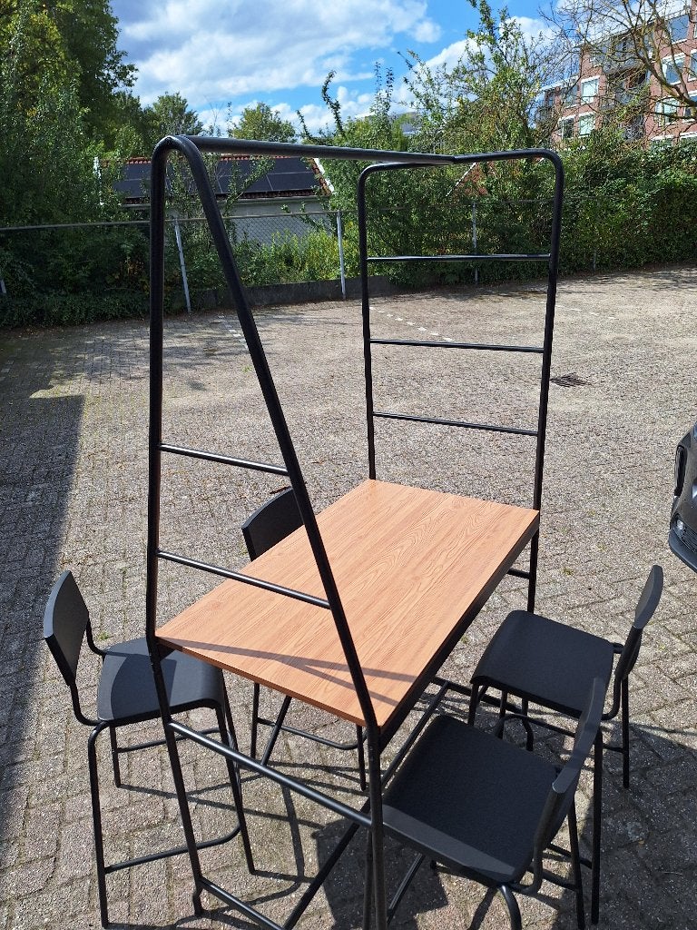 Bartafel met 4 barkrukken (complete set), Ophalen, Zo goed als nieuw, Inclusief barstoelen