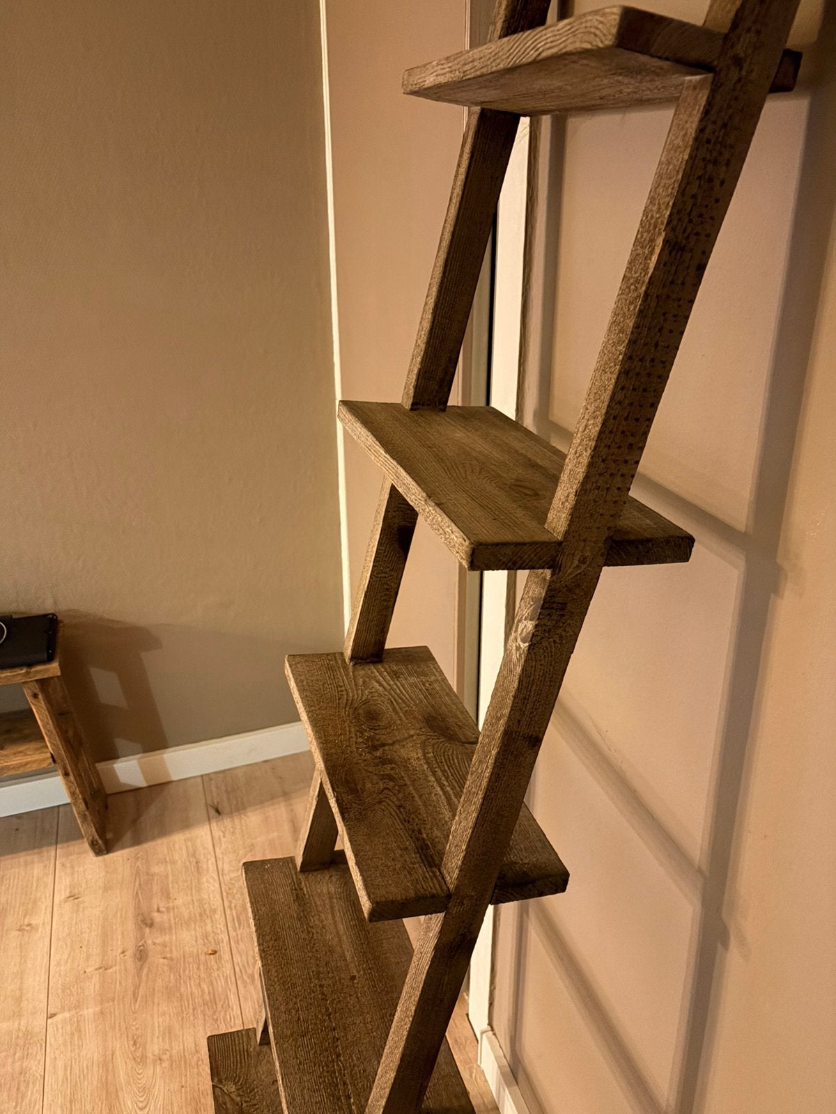Vintage bankje en ladder voor deco met accessoires, Ophalen, Zo goed als nieuw, Vintage