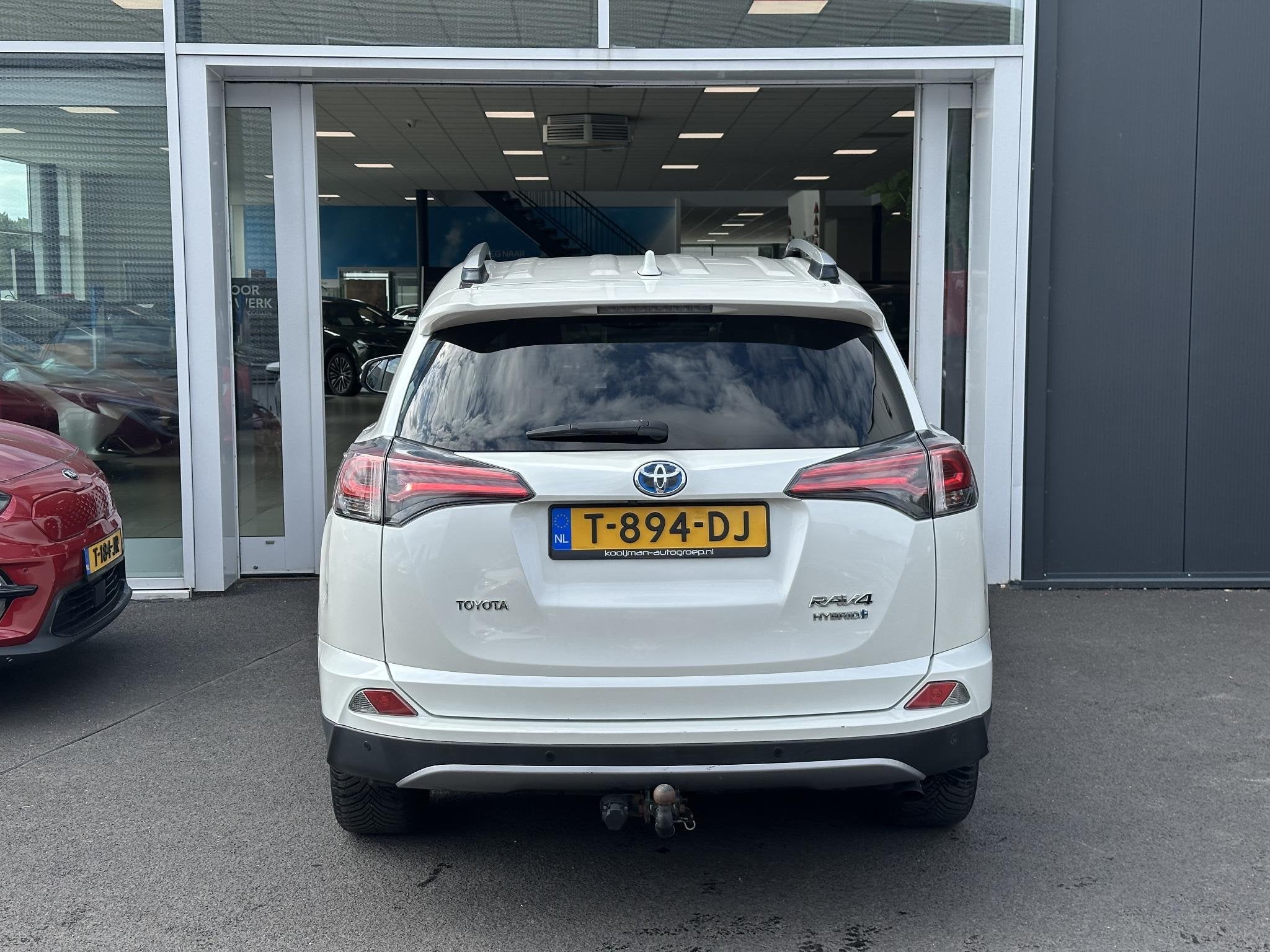 Toyota RAV4 2.5 Hybrid AWD Style | Trekhaak | All-season | D, Auto's, Toyota, Gebruikt, Euro 6, 1650 kg, Bedrijf