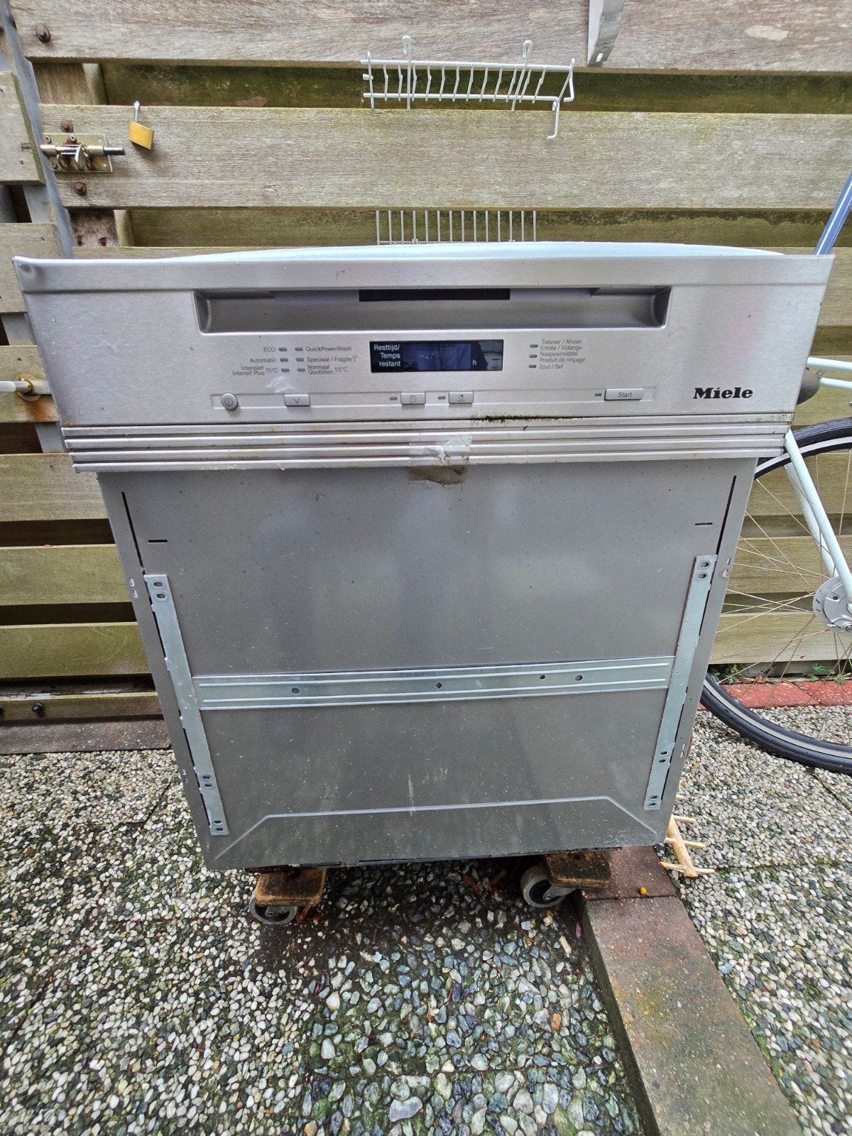 Miele vaatwasser, G 6630 SCi,  Werkt , maar LEKT., Witgoed en Apparatuur, Ophalen, Gebruikt, 1200 tot 1600 toeren, Minder dan 85 cm