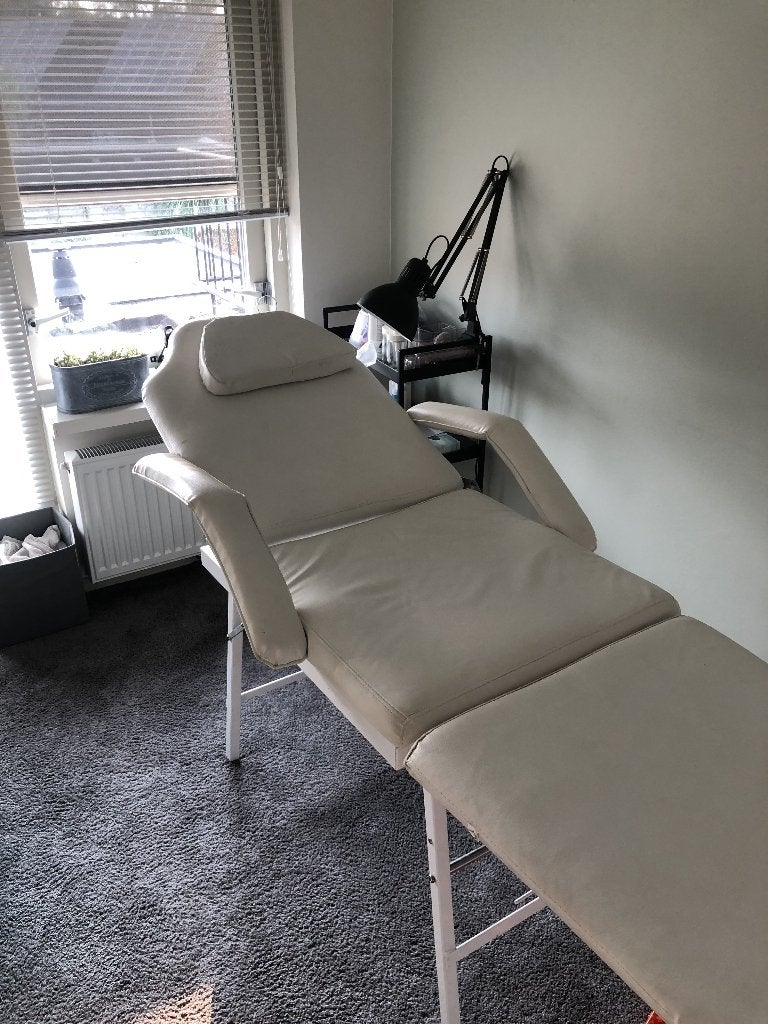 behandelstoel/schoonheidssalon, Ophalen, Gebruikt, Wit, Behandelstoel schoonheidssalon