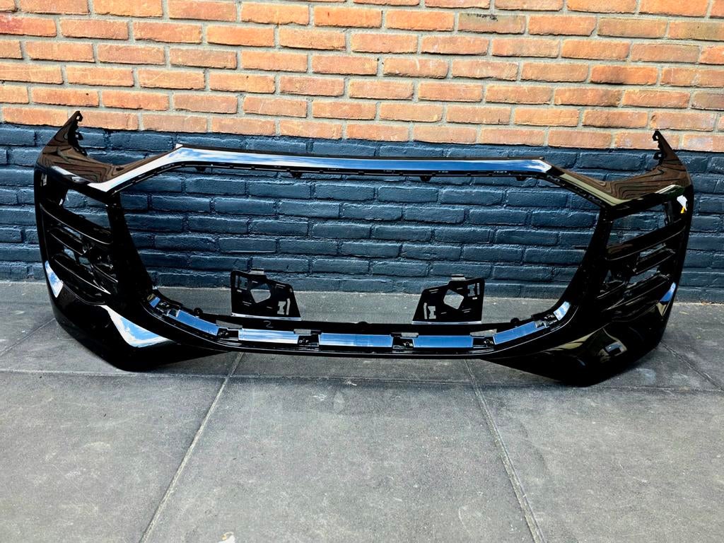 Voorbumper Audi Q6 E-TRON 2025 BUMPER 85H807437, Ophalen, Gebruikt, Voor, Audi