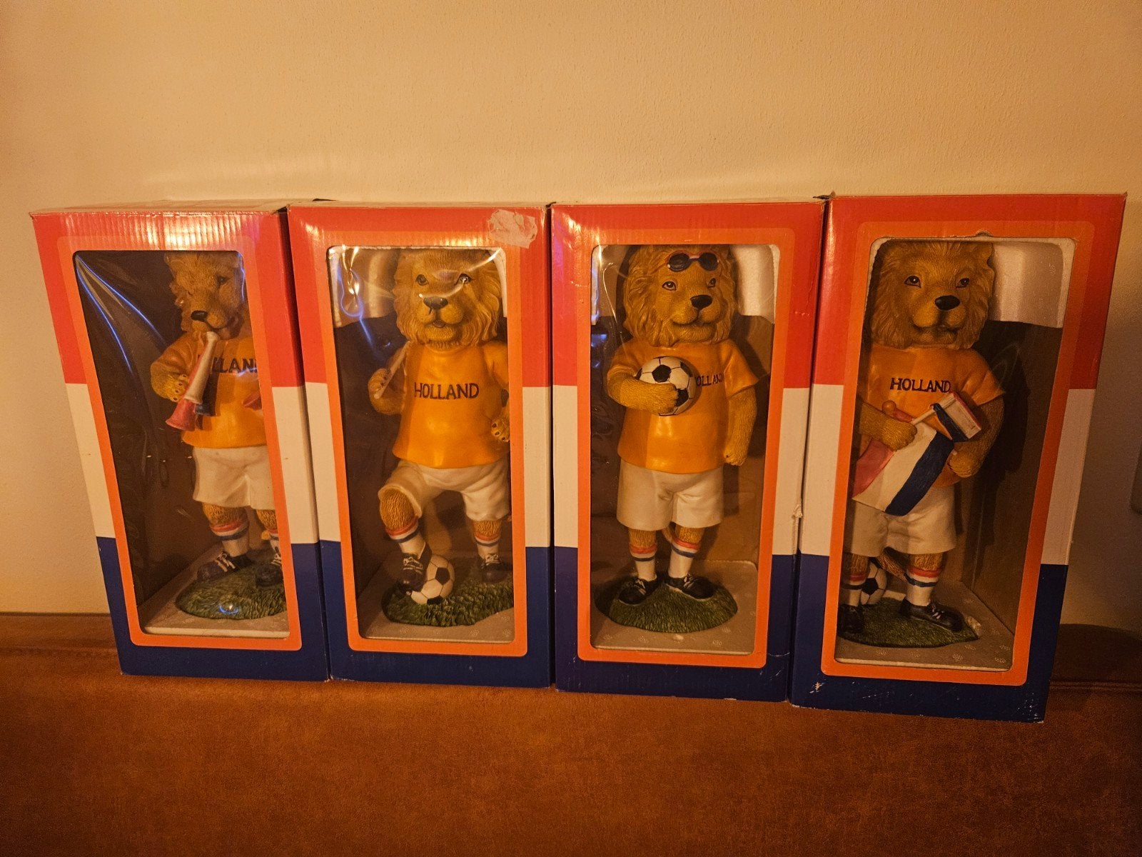 set oranje leeuwen, Ophalen of Verzenden, Nieuw, Overige binnenlandse clubs