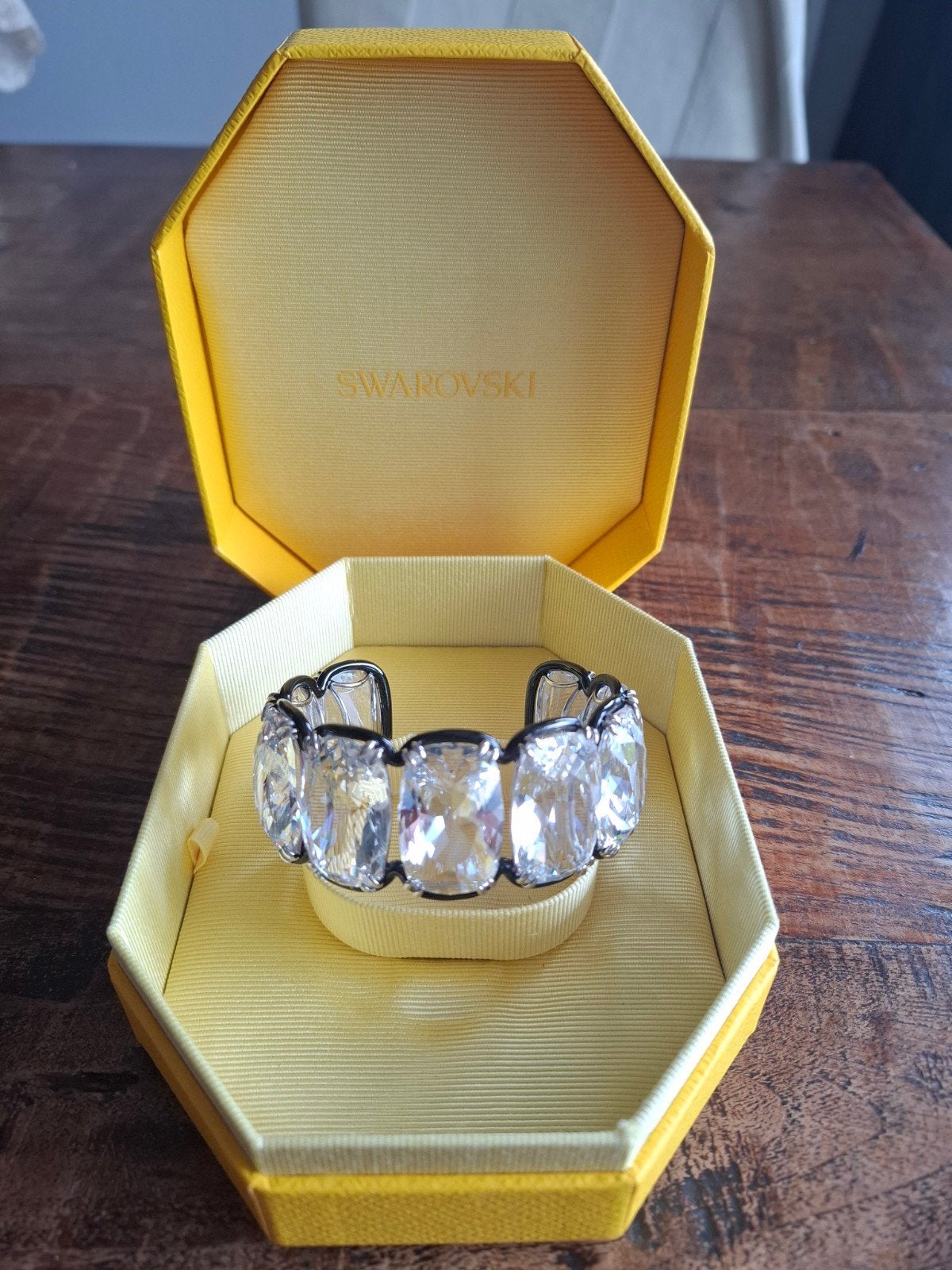 Swarovski Harmonia Cuff armband, Ophalen of Verzenden, Zo goed als nieuw, Zwart