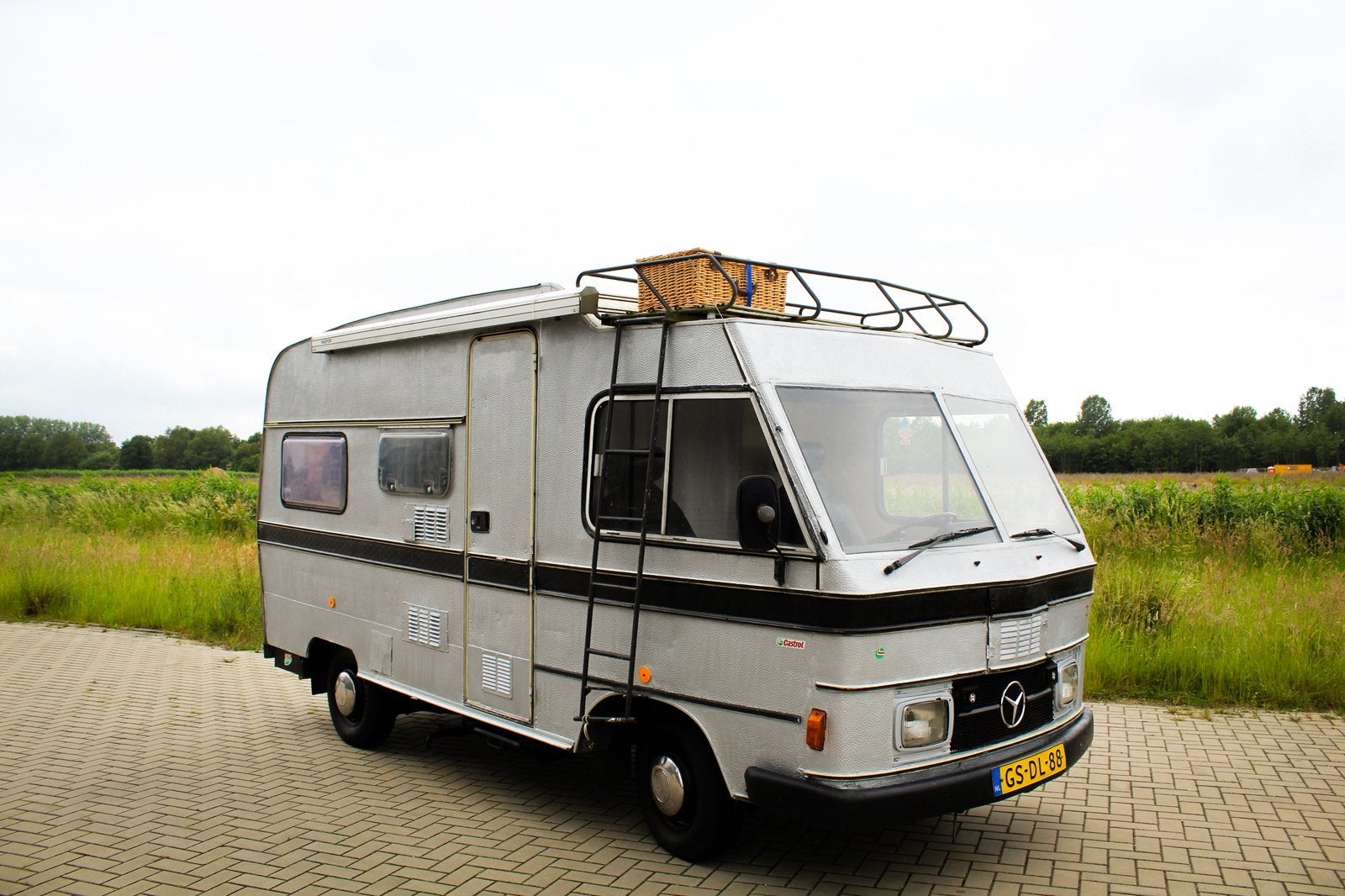Meecedes Hanomag l207 [APK-belastingvrij], Vast bed, Tot en met 2, Particulier, Hymer