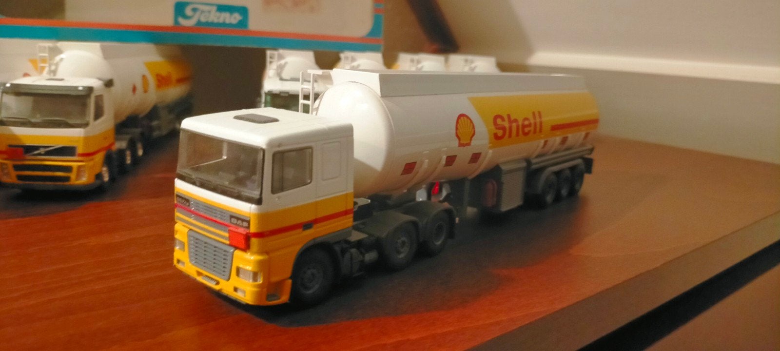 Tekno DAF XF Shell Tankwagen Modelcollectie, Overige merken, 1:50 of kleiner, Ophalen of Verzenden, Zo goed als nieuw