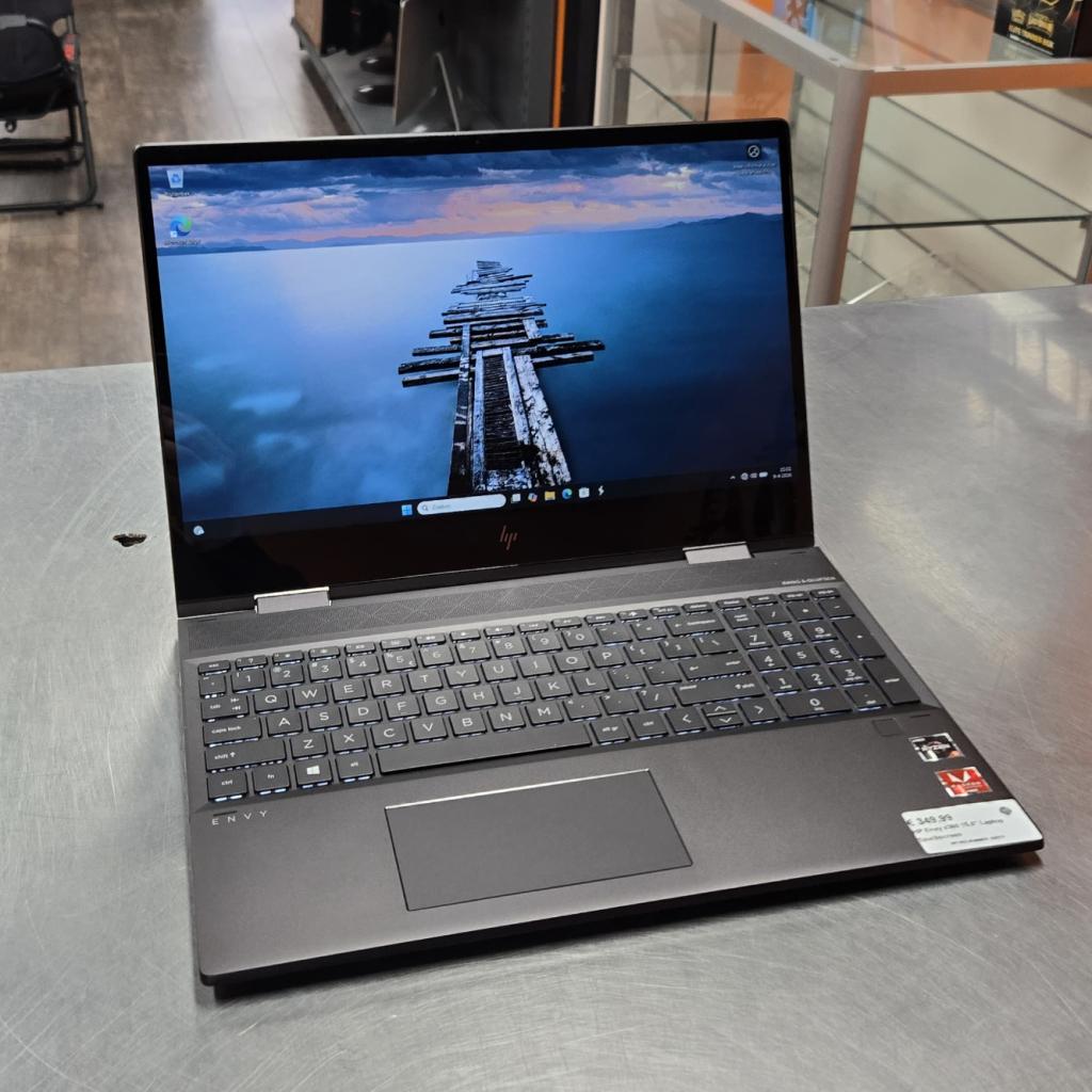 HP Envy x360 15,6'' Laptop Touchscreen, Computers en Software, Windows Laptops, HP, Zo goed als nieuw, Support@hp.com, 1501 Page Mill Road
Palo Alto, CA 94304
USA