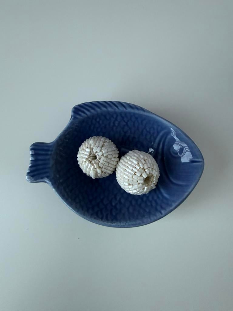 2 witte kralen (miyuki), Hobby en Vrije tijd, Kralen en Sieraden maken, Verzenden, Zo goed als nieuw, Kraal