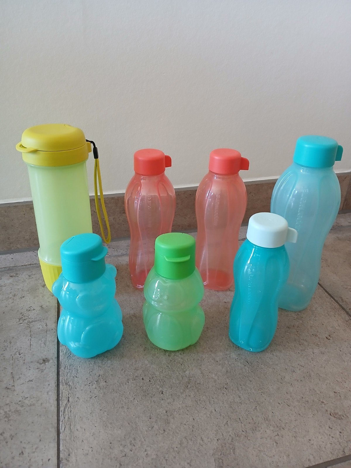 Tupperware eco drinkflessen, kinder/waterfles, infucer fles, Overige kleuren, Met deksel, Overige typen, Ophalen of Verzenden