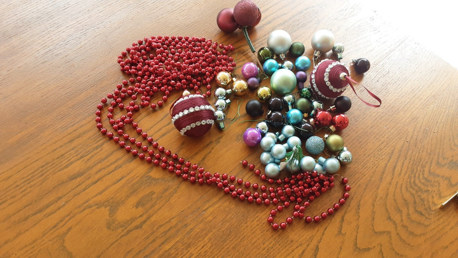 kerst ballen voor eventueel kerst stukjes te maken., Diversen, Kerst, Ophalen of Verzenden