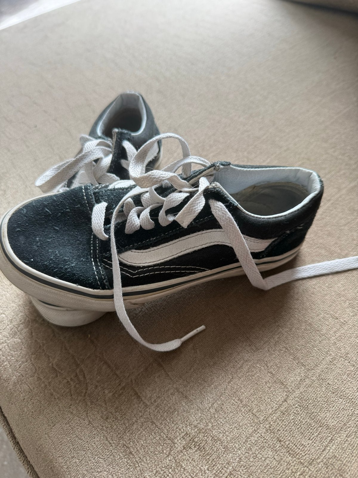 Vans Old Skool sneakers - Zwart/Wit - Maat 31.5, Ophalen of Verzenden, Gebruikt, Jongen of Meisje, Schoenen