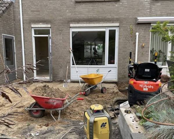 Sloopwerk, tegels verwijderen, tuintegels badkamers en meer, Ophalen, Nieuw, Beton, Terrastegels