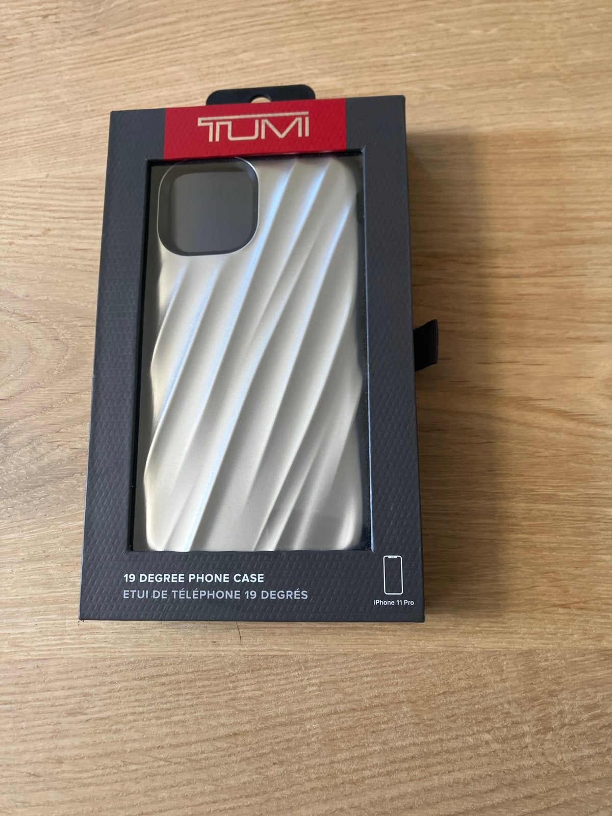 Tumi Telefoonhoes iPhone 11 Pro Zilver 19 Degree Design, IPhone 11 Pro, Overige merken, Nieuw, Hoesje of Tasje