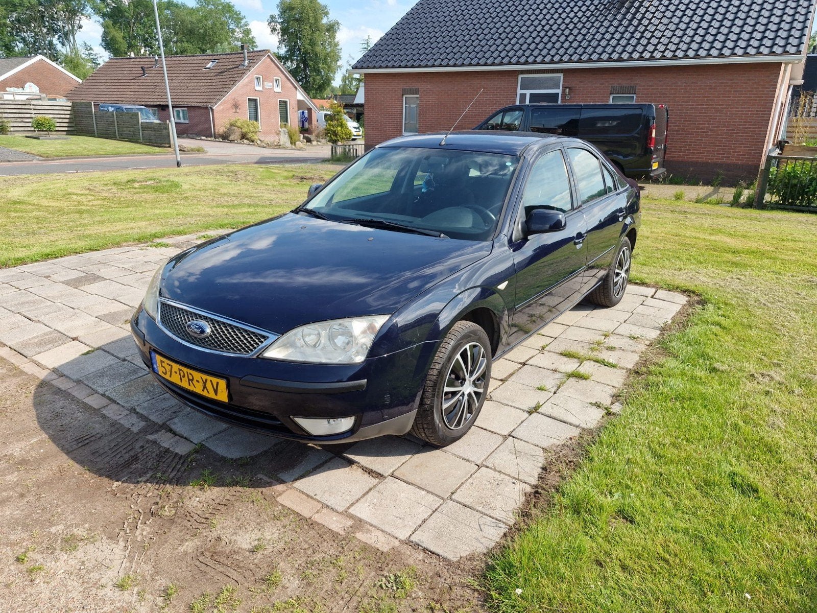 Ford Mondeo 2.0 Automaat 2004, Auto's, 145 pk, 1800 kg, 4 cilinders, Mondeo