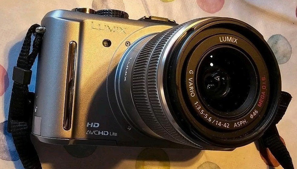 Panasonic Lumix DMC-GF1 + 14-45mm lens, Gebruikt, Panasonic, 12 megapixels, Ophalen of Verzenden