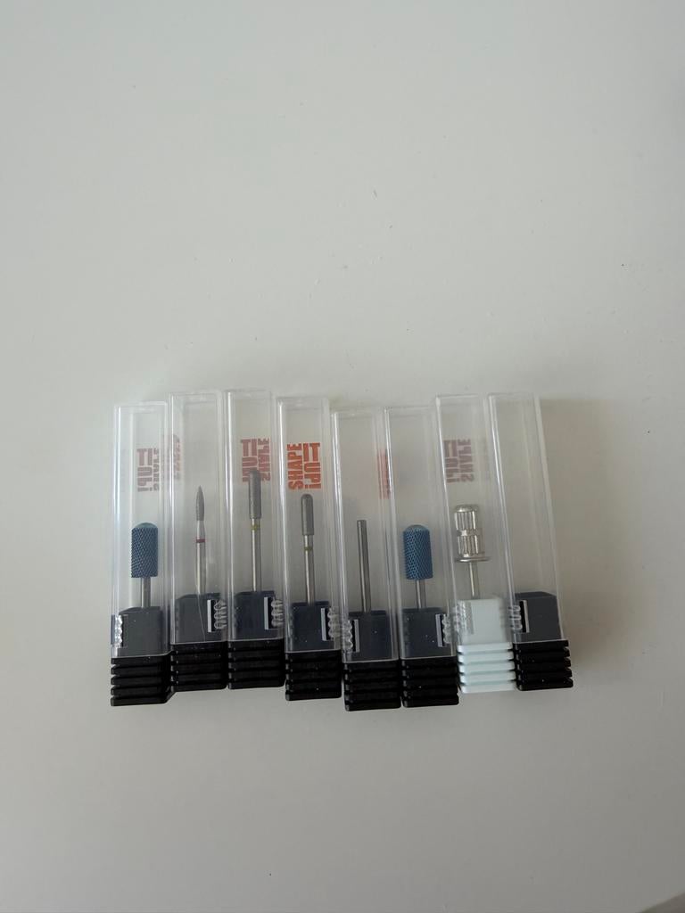 Set van 7 professionele nagelfreesjes, Ophalen of Verzenden, Zo goed als nieuw
