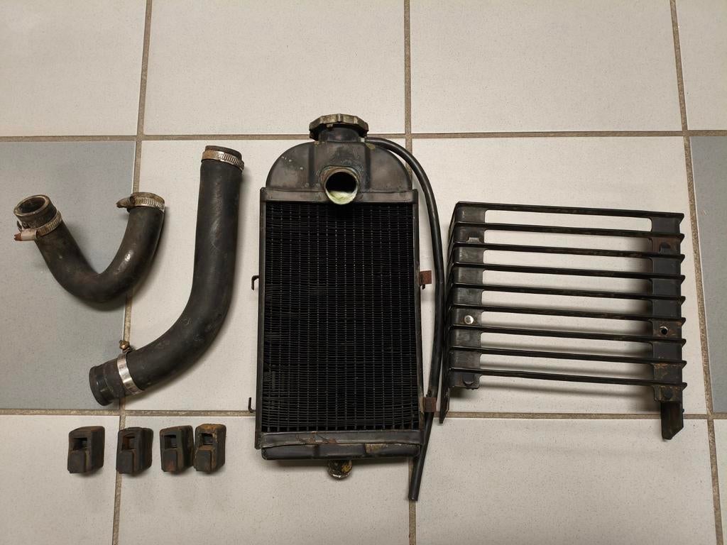 Zündapp / Laverda waterkoeling radiator ks125 ks175, Fietsen en Brommers, Ophalen, Gebruikt, Overige typen