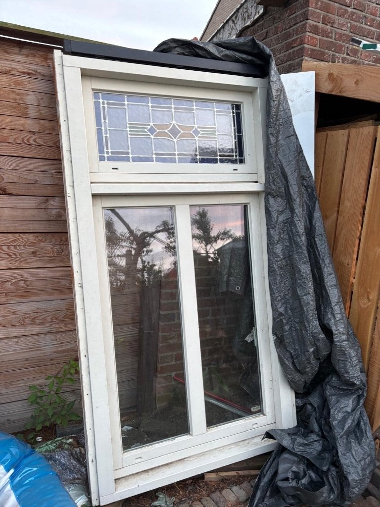 Prachtig kozijn incl glas in lood, Doe-het-zelf en Verbouw, Kozijnen en Schuifpuien, Gebruikt, Raamkozijn, 150 tot 225 cm, Inclusief glas