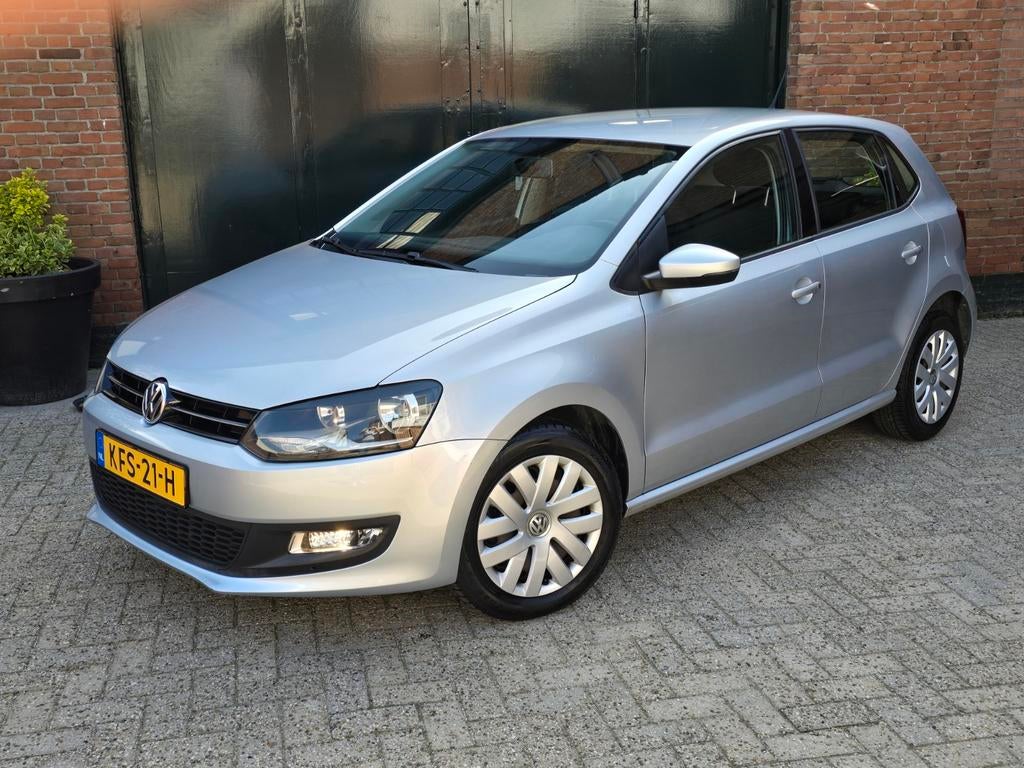 Volkswagen Polo 1.4 85PK 2011 l Carplay l Cruise Cc l 1e eig, Voorwielaandrijving, 970 kg, 86 pk, 4 cilinders