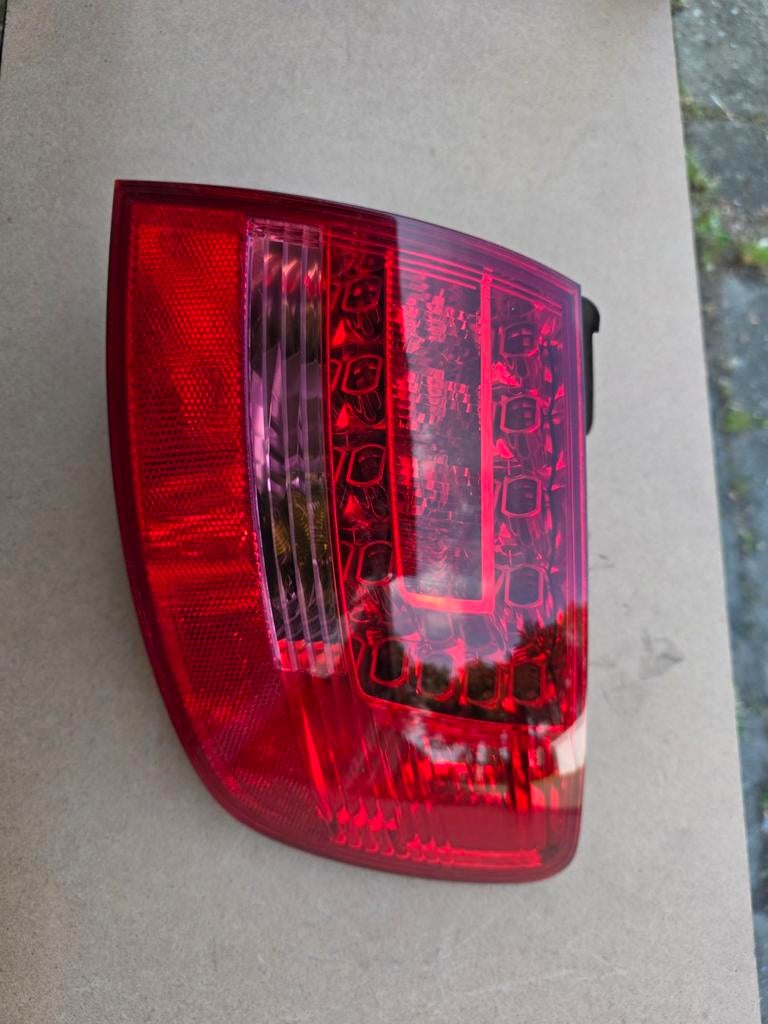 Audi A6 C6 Avant LED-achterlicht rechtsbuiten (origineel), Ophalen of Verzenden, Gebruikt, Audi