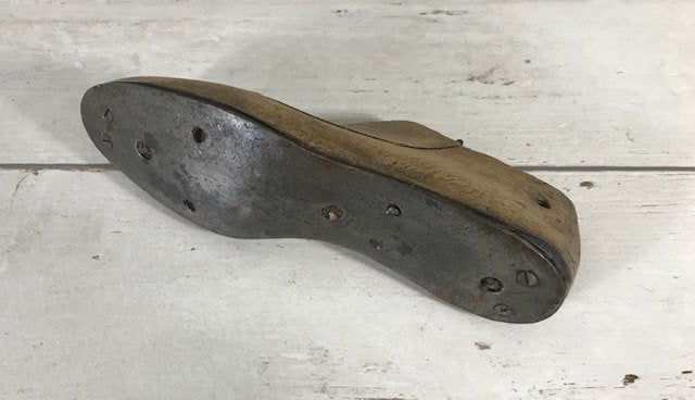 Decoratieve Franse houten schoenmal maat 38, Antiek en Kunst, Ophalen of Verzenden