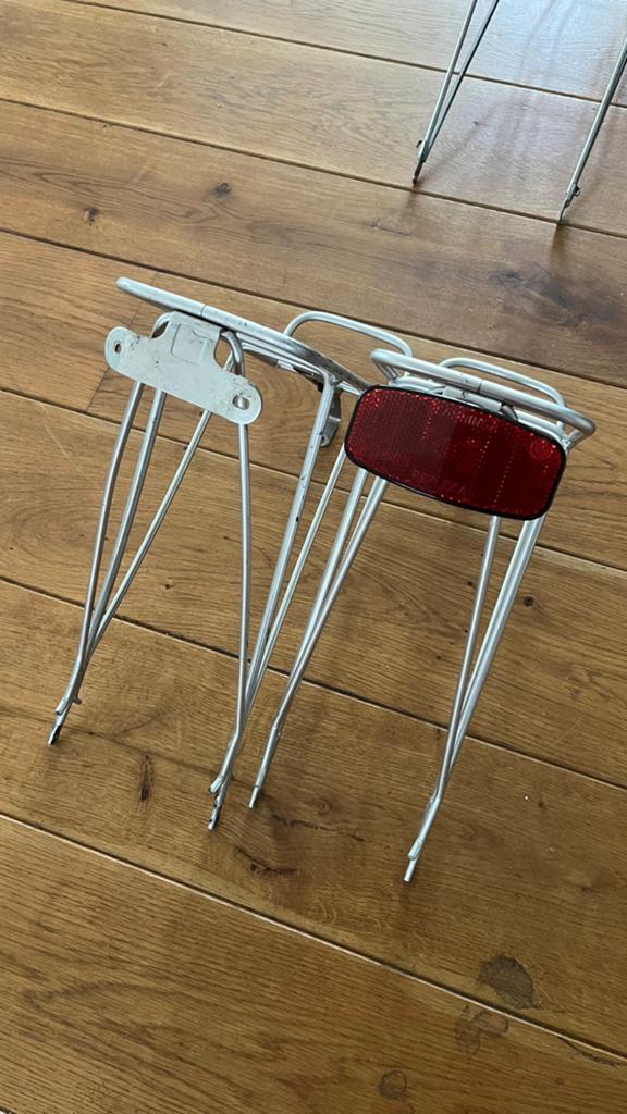 mooie vintage achter fietsenrekjes, Fietsen en Brommers, Ophalen of Verzenden, Zo goed als nieuw