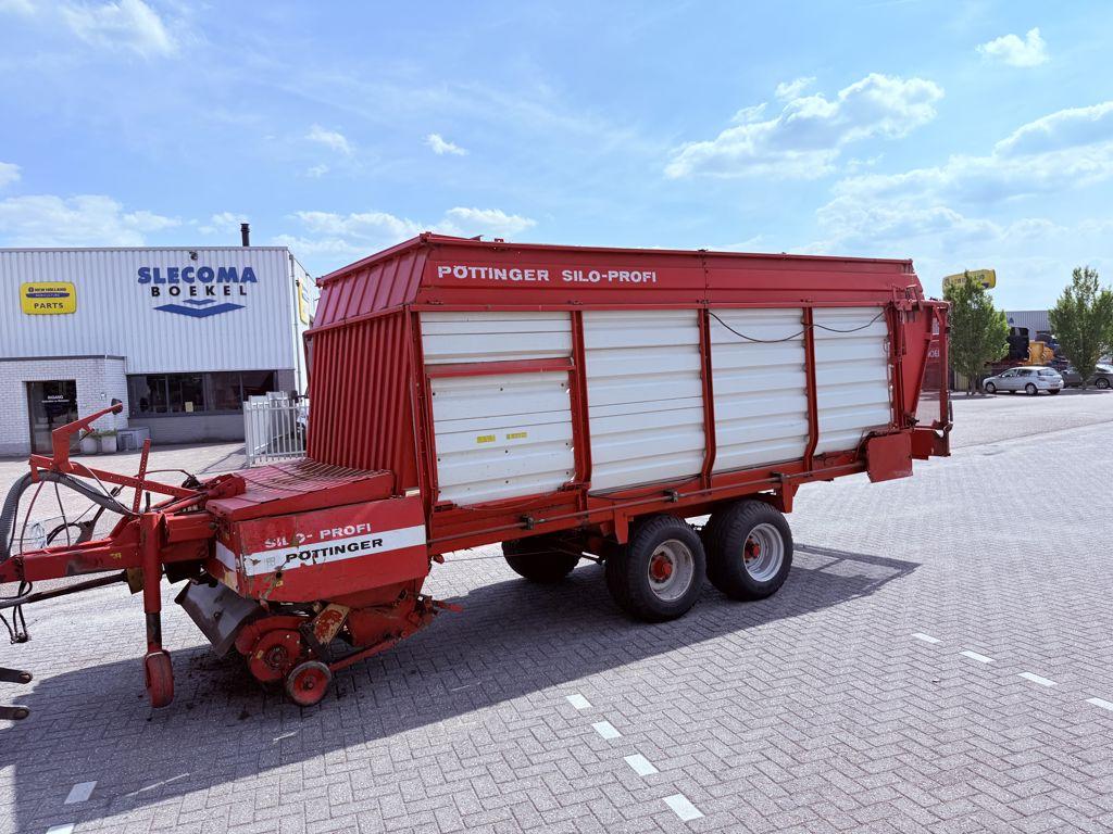 Pottinger SW102 Opraapwagen, Oogstmachine