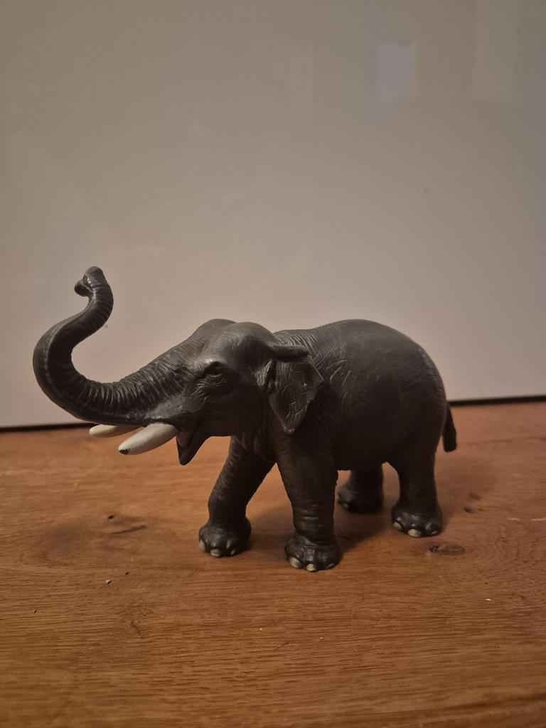 Schleich olifant, Ophalen of Verzenden, Zo goed als nieuw, Wild dier, Beeldje of Figuurtje