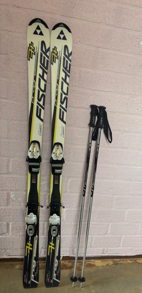 Fischer ski's met bindingen en skistokken, Ophalen, 160 tot 180 cm, Fischer, Zo goed als nieuw
