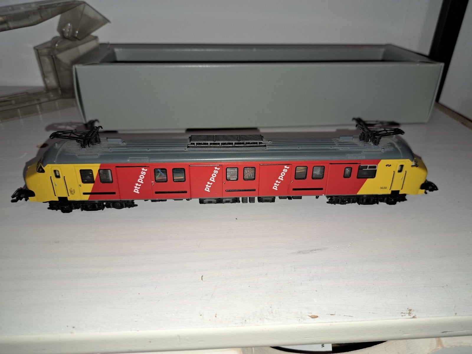 Märklin NS Post Locomotief 3020 Catalogus 3689, Wisselstroom, Gebruikt, Locomotief, Ophalen of Verzenden