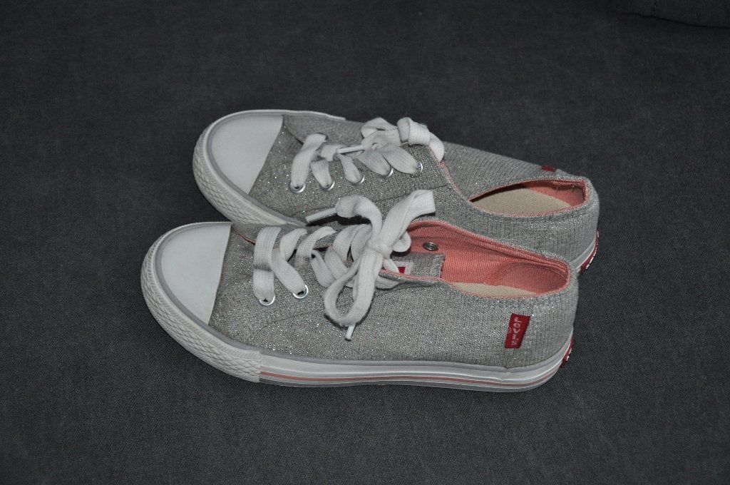 levi's schoenen 35, sneakers 35, Kinderen en Baby's, Meisje, Schoenen, Ophalen of Verzenden, Zo goed als nieuw