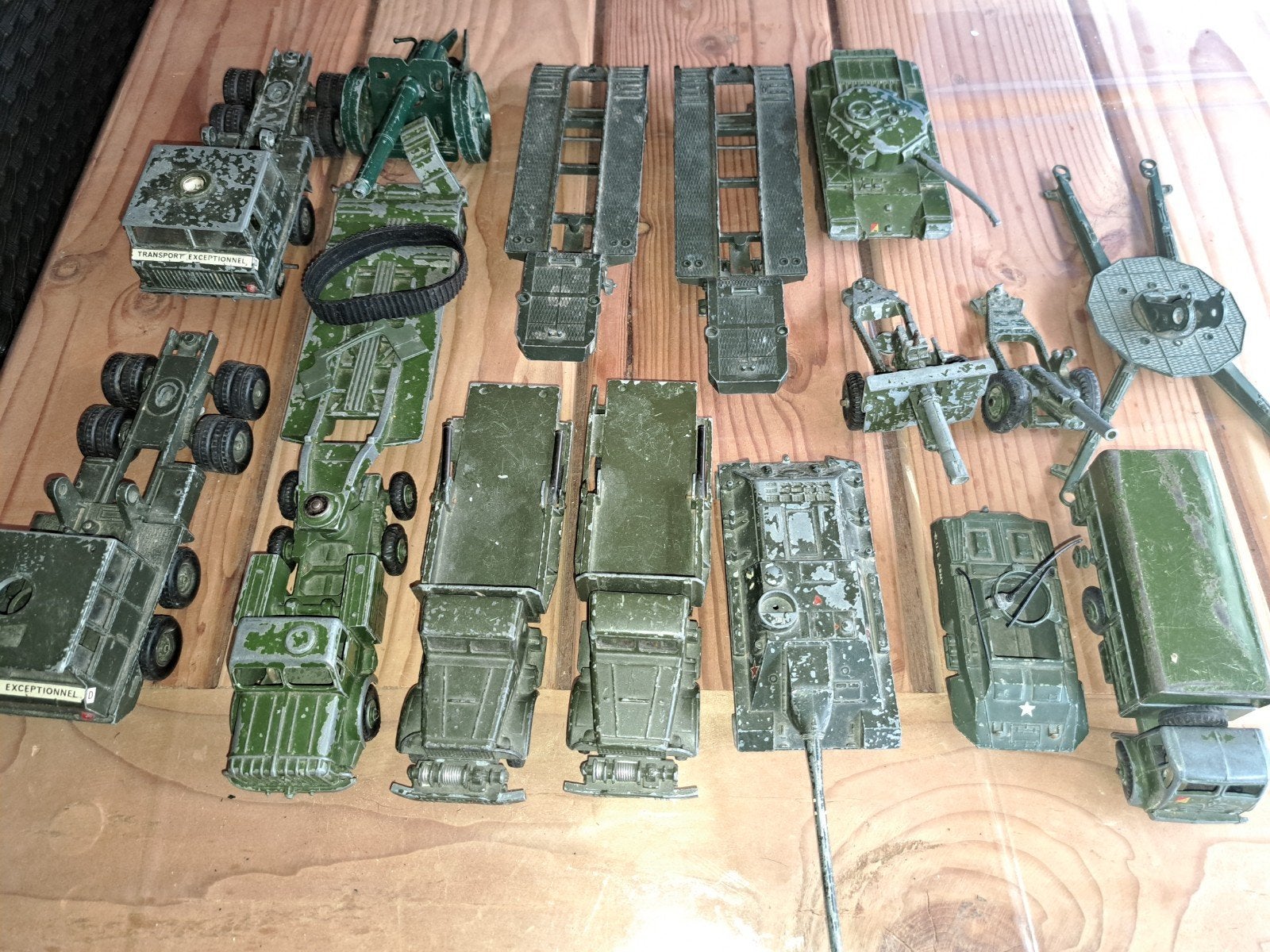 Dinky  militaire  modellen, Ophalen of Verzenden, Gebruikt, Bus of Vrachtwagen, Dinky Toys