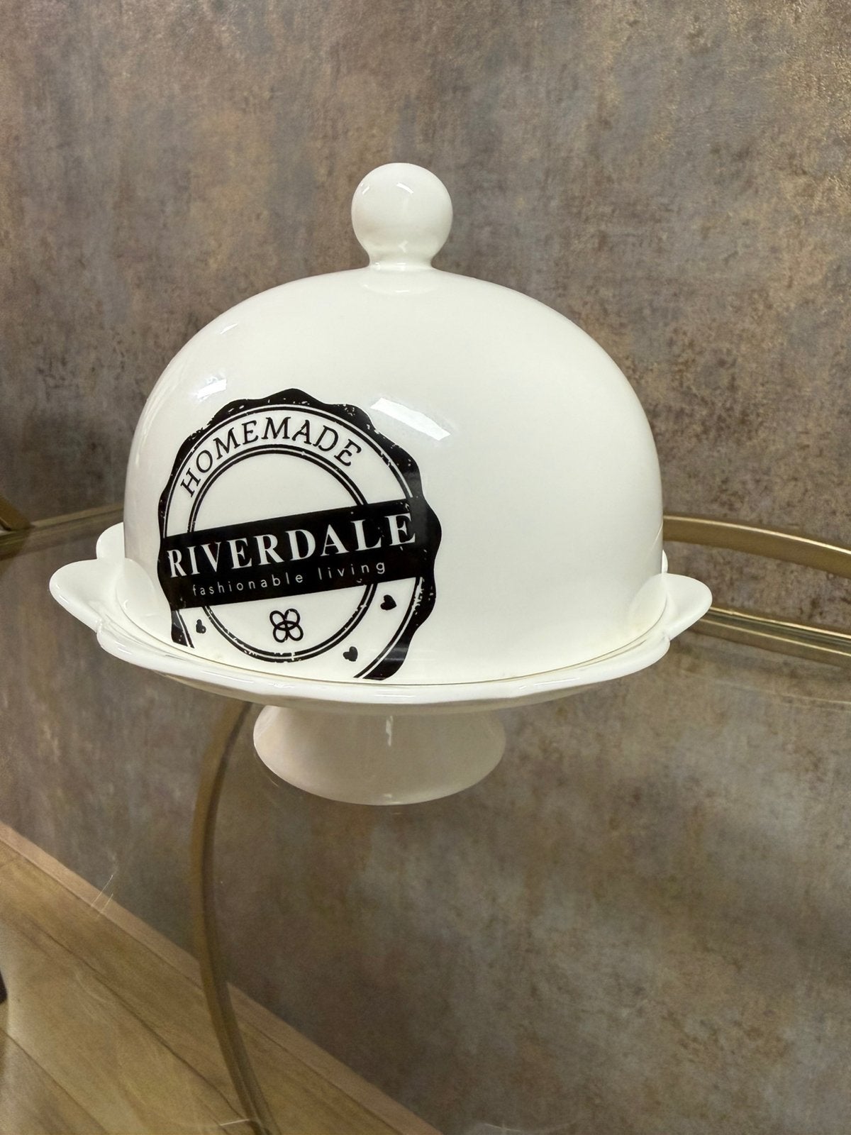 Riverdale stolp met schaal –wit keramiek–brocante, landelijk, Ophalen of Verzenden, Zo goed als nieuw, Met plateau, 18 cm