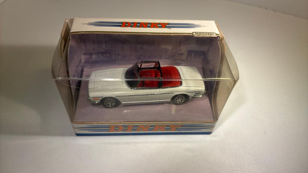 Truimph stag 1969 dinky Matchbox 1.43, Auto, Ophalen of Verzenden, A, A