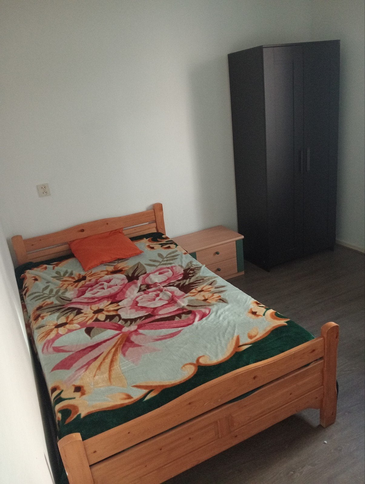 kamer 3X4 vlakbij centrum van Breda, Huizen en Kamers, Breda